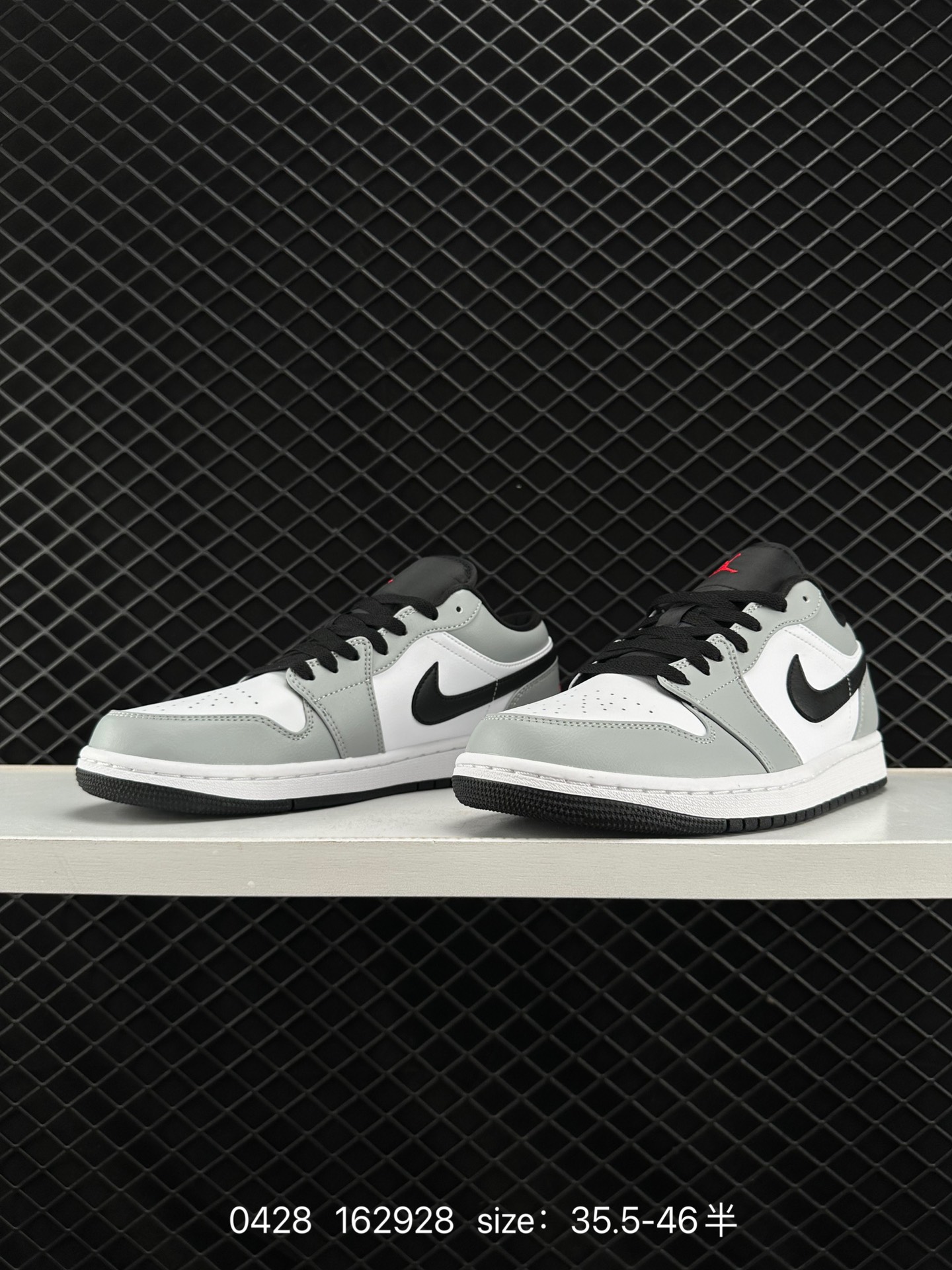 Air Jordan 1 Low AJ1